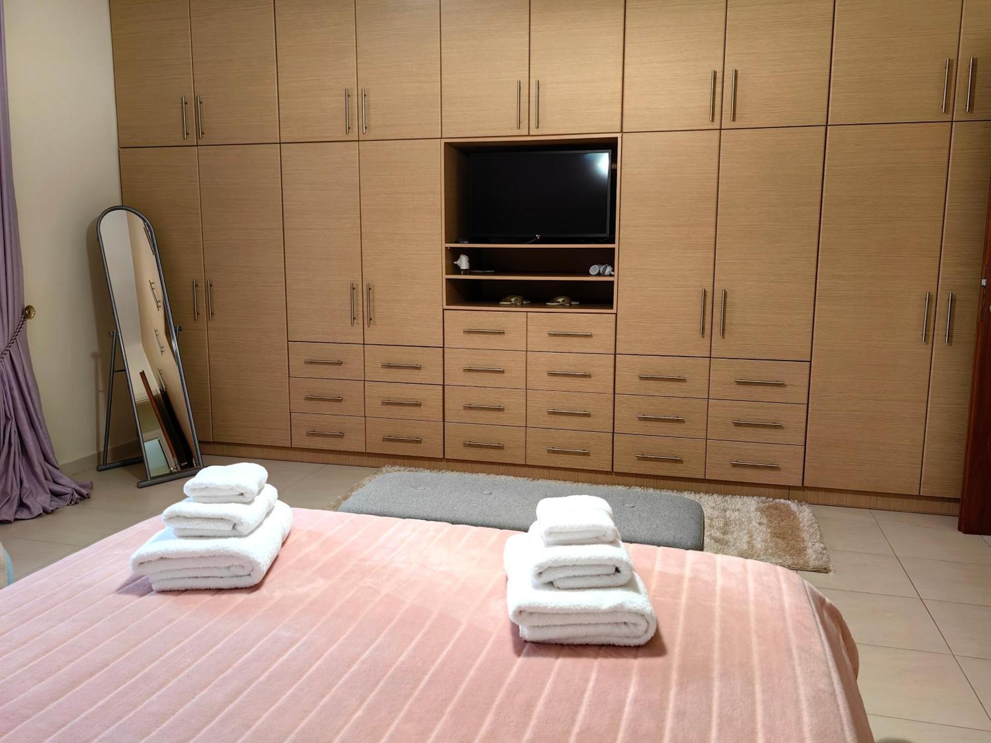 Eleni'S Holiday Home كالاماتا المظهر الخارجي الصورة
