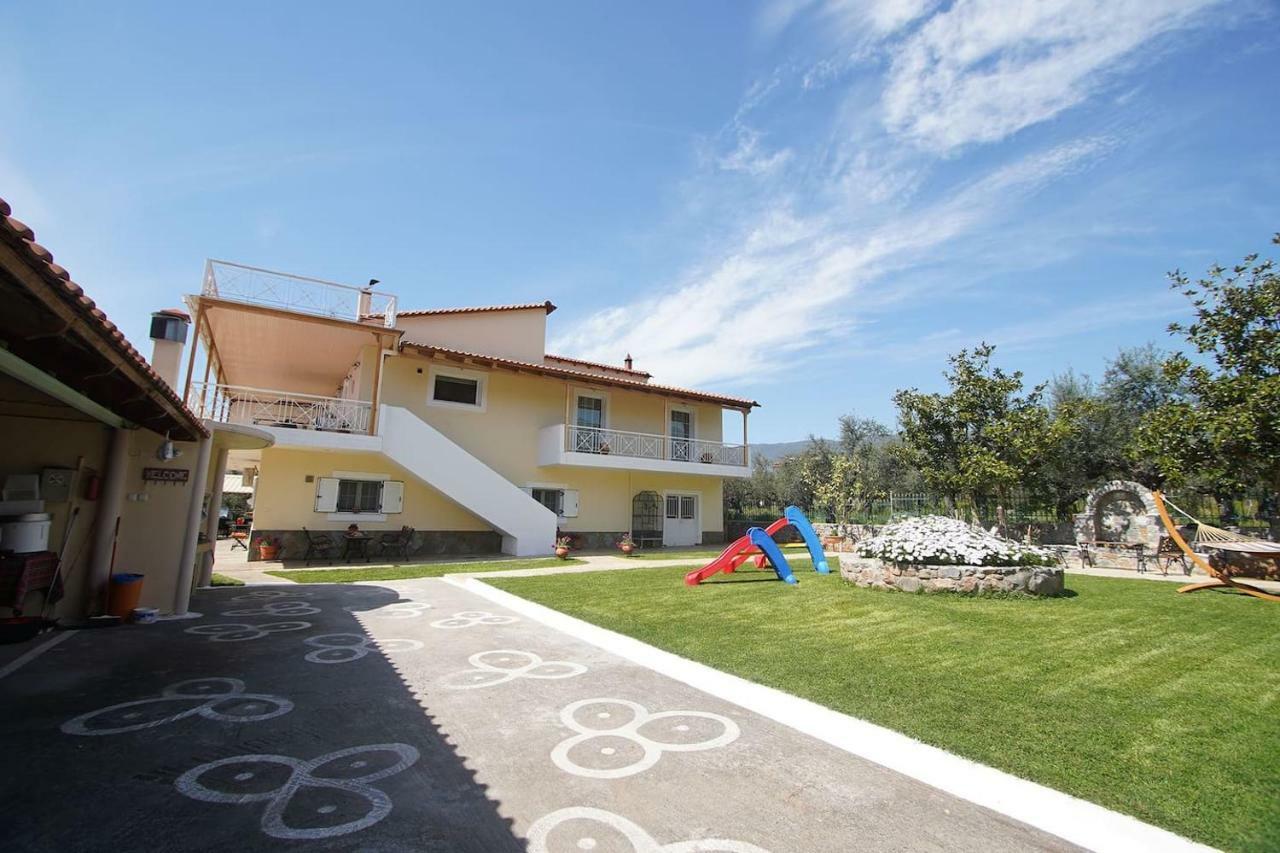 Eleni'S Holiday Home كالاماتا المظهر الخارجي الصورة